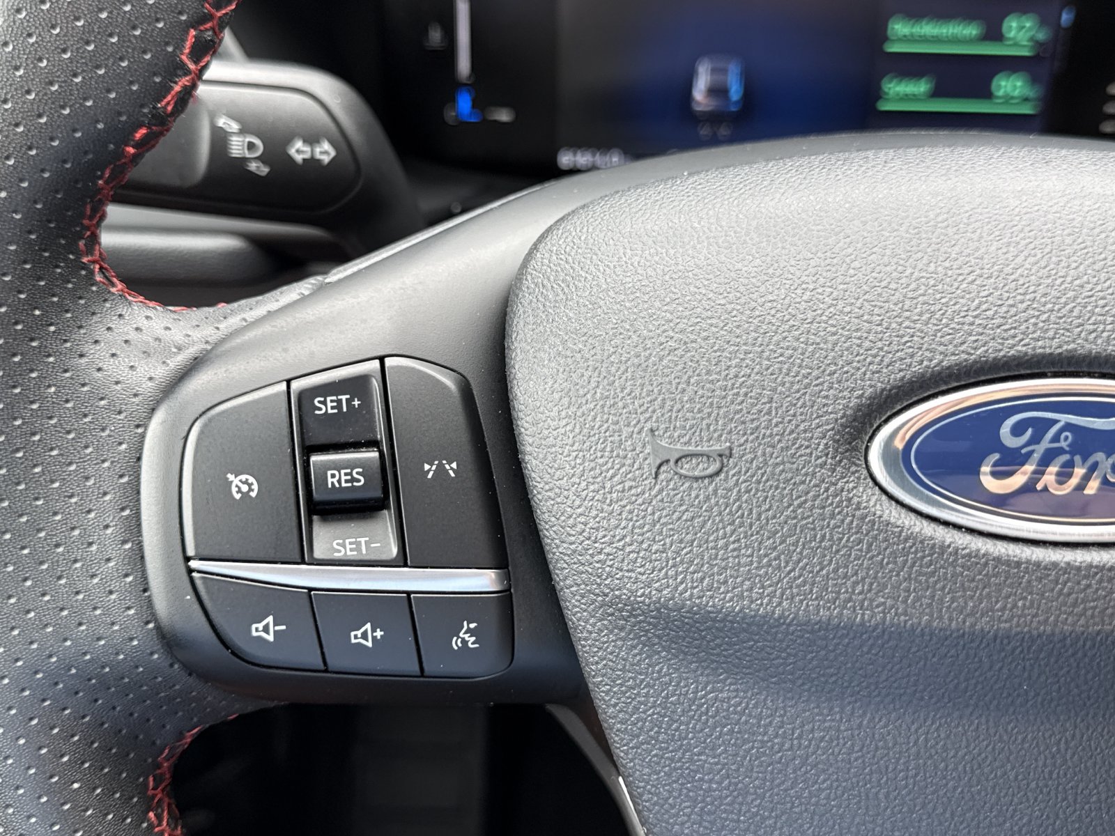 Used 2024 Ford Escape ST-Line FWD image 19