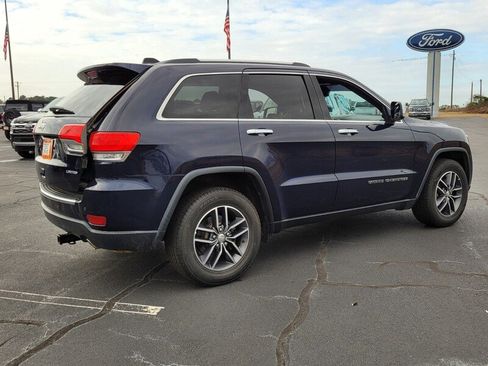 Used 2017 Jeep Grand Cherokee Limited w/ Luxury Group II image 13