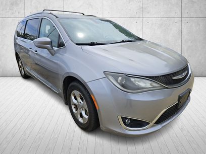 Used 2017 Chrysler Pacifica Touring-L Plus