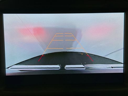 Used 2020 GMC Sierra 1500 Elevation w/ Elevation Value Package image 22