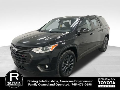 Used 2021 Chevrolet Traverse RS FWD image 1
