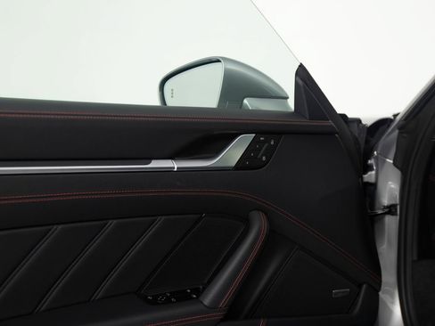 Certified 2026 Porsche 911 Carrera S RWD image 19