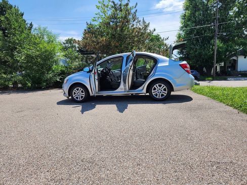 Used 2018 Chevrolet Sonic LS FWD image 24