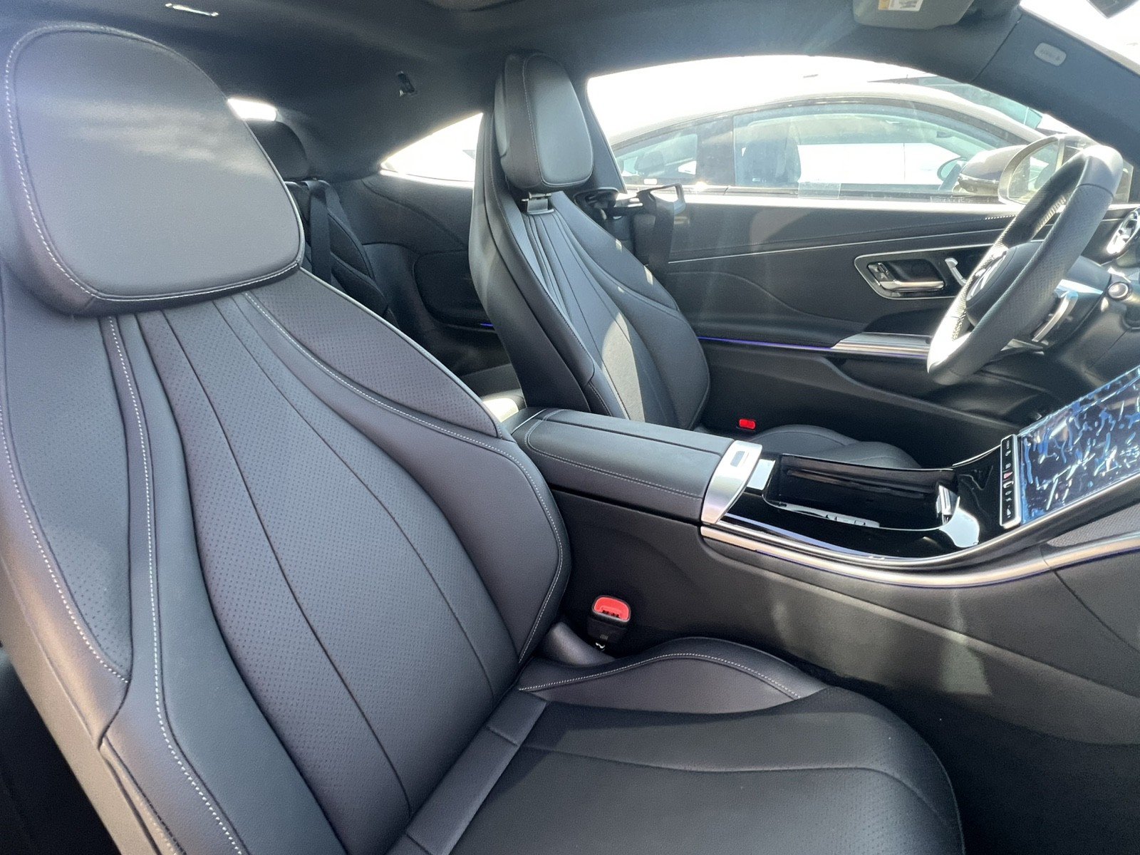 New 2026 Mercedes-Benz CLE 450 4MATIC Coupe image 16