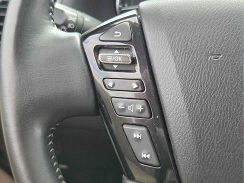 Used 2021 Nissan Armada SL w/ Captain's Chairs Package RWD image 35