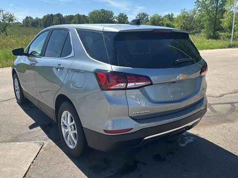 Used 2024 Chevrolet Equinox LT AWD/4WD image 3