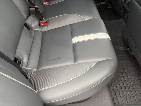 Used 2025 Toyota Camry SE w/ Convenience Package FWD image 30