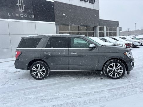 Used 2021 Ford Expedition Platinum image 8