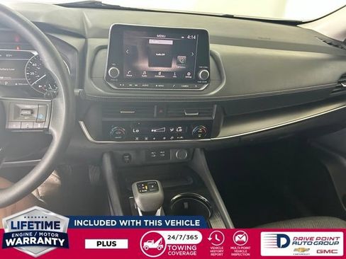 Used 2024 Nissan Rogue SV AWD/4WD image 19