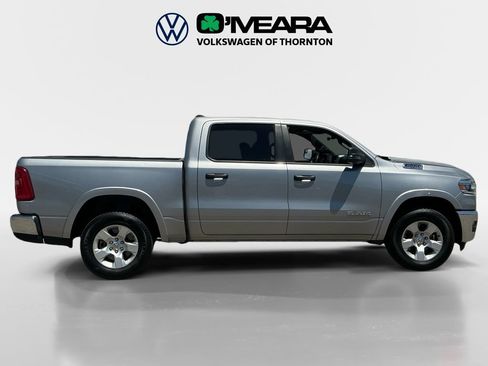 Used 2025 RAM 1500 Big Horn AWD/4WD image 6