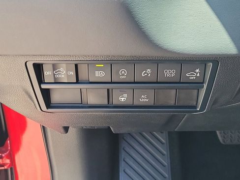 Used 2024 Toyota Tundra Platinum RWD image 28