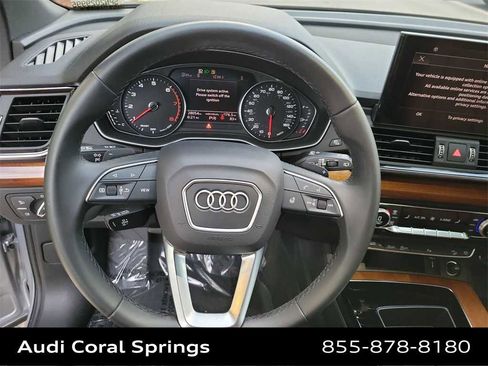 Used 2022 Audi Q5 2.0T Premium w/ Convenience Package image 15