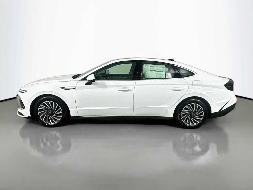 New 2026 Hyundai Sonata SEL FWD image 8