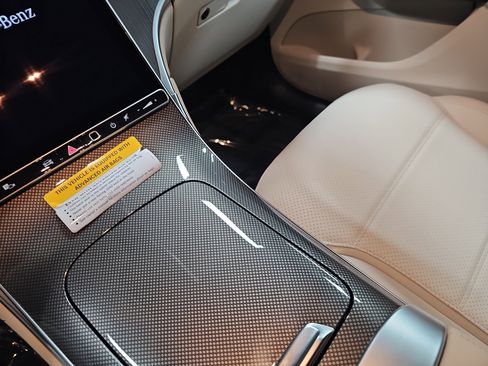 New 2026 Mercedes-Benz GLC 300 4MATIC image 26