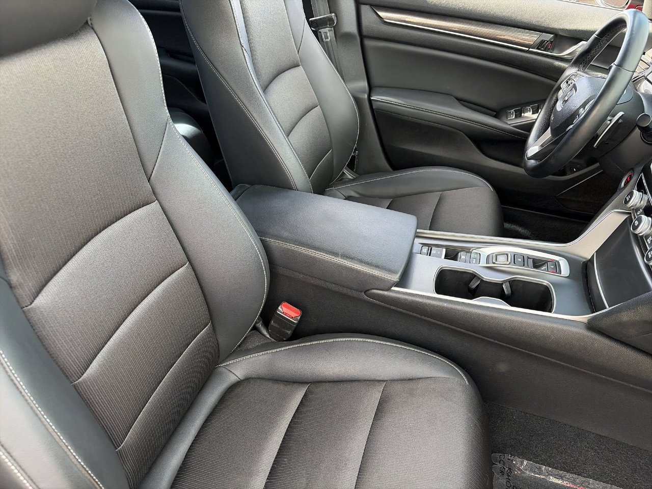 Used 2022 Honda Accord Sport image 10