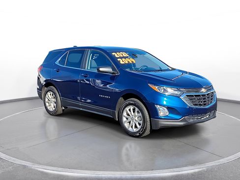 Used 2021 Chevrolet Equinox LT AWD/4WD image 2