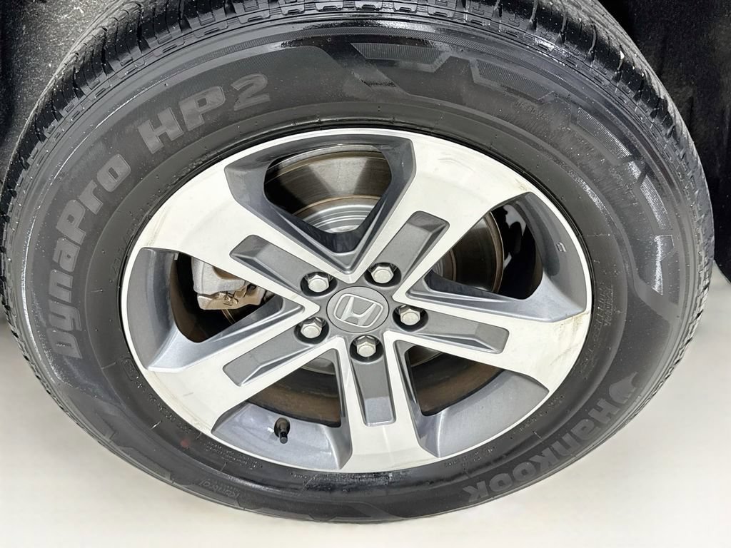 Certified 2025 Honda Pilot EX-L image 45