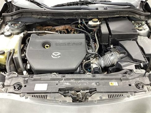 Used 2011 MAZDA MAZDA3 s Sport w/ Tech Pkg image 29