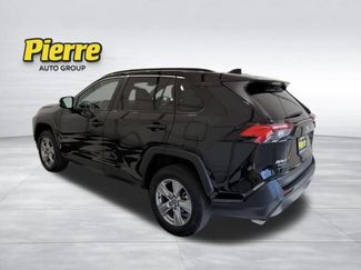 Used 2025 Toyota RAV4 XLE FWD video 2