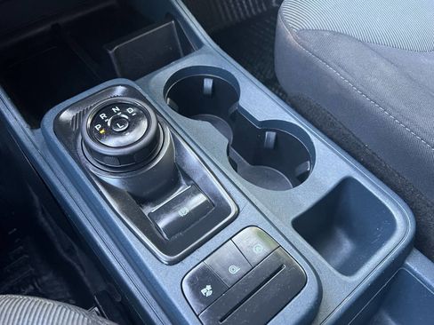 Used 2022 Ford Maverick XL image 30