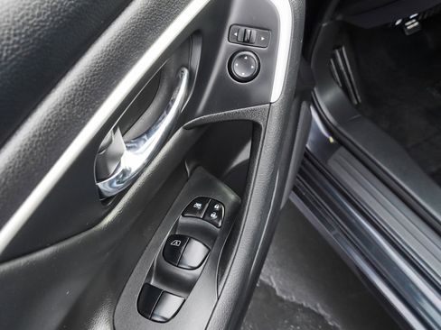 Used 2017 Nissan Altima 2.5 S w/ Power Driver Seat Package image 19