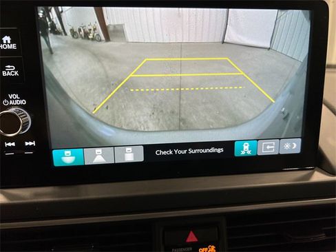 New 2025 Honda Pilot EX-L image 25