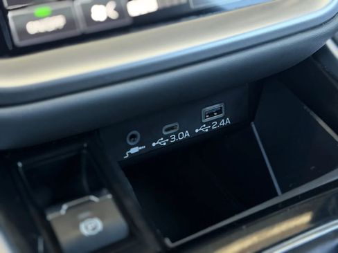 Used 2024 Subaru Outback Onyx Edition image 34