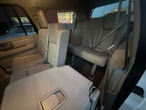 Used 2013 Lincoln Navigator L 4WD w/ HD Trailer Tow Pkg image 35