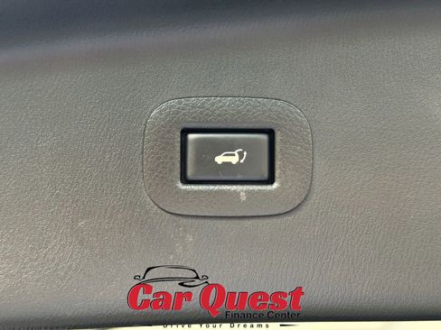 Used 2018 Nissan Armada Platinum w/ Captain Seat Package image 19