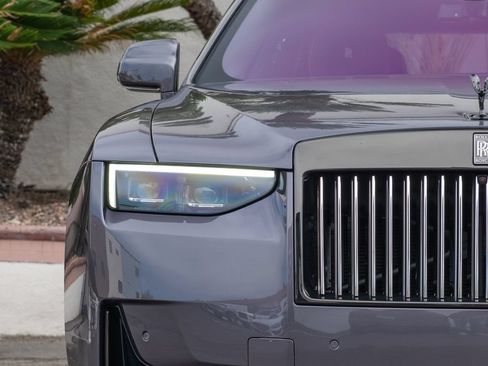 New 2027 Rolls-Royce Ghost Black Badge AWD/4WD image 7