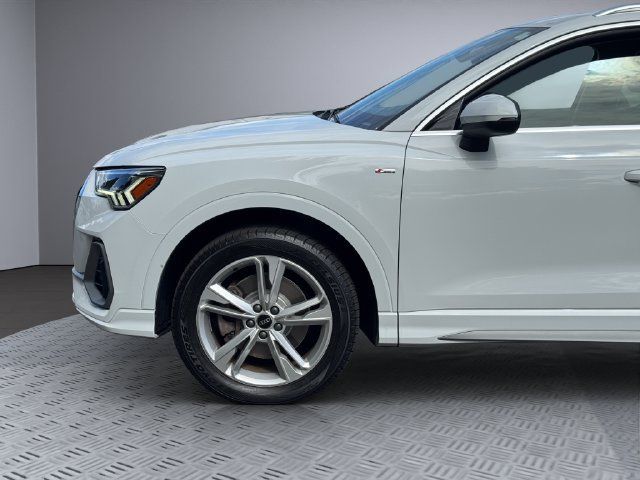 Used 2021 Audi Q3 2.0T Premium Plus w/ Premium Plus Package AWD/4WD image 29