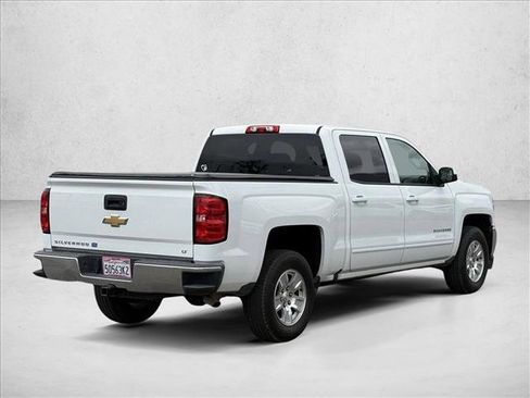 Used 2018 Chevrolet Silverado 1500 LT w/ LT Eassist Package RWD image 5