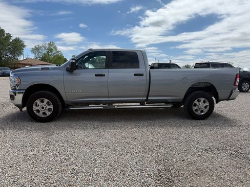 Used 2023 RAM 2500 Big Horn w/ Level 1 Equipment Group AWD/4WD image 6