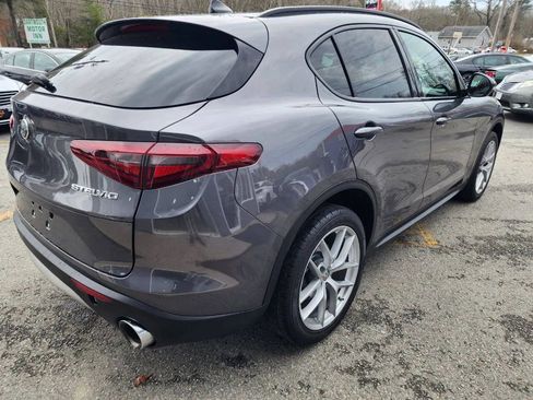 Used 2018 Alfa Romeo Stelvio Ti Sport AWD/4WD image 5