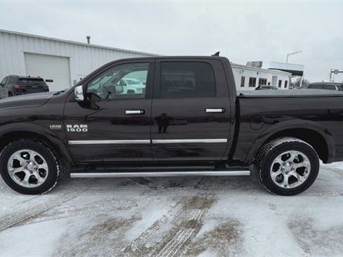 Used 2017 RAM 1500 Laramie w/ Convenience Group image 38
