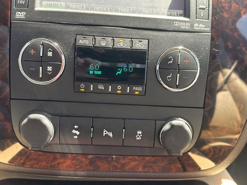 Used 2012 GMC Sierra 1500 Denali AWD/4WD image 20