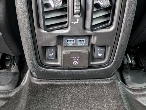 Used 2021 Dodge Durango R/T w/ Blacktop Package image 17