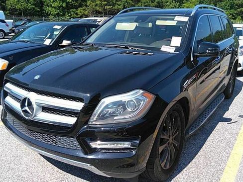 Used 2013 Mercedes-Benz GL 450 4MATIC image 3