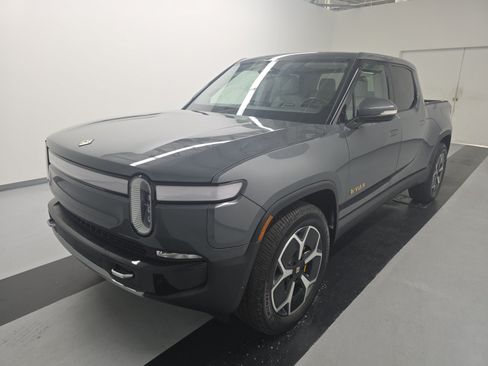 Used 2022 Rivian R1T Adventure AWD/4WD image 1