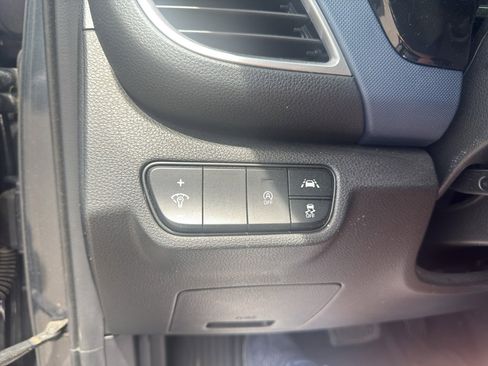 Used 2022 Kia Seltos S image 13