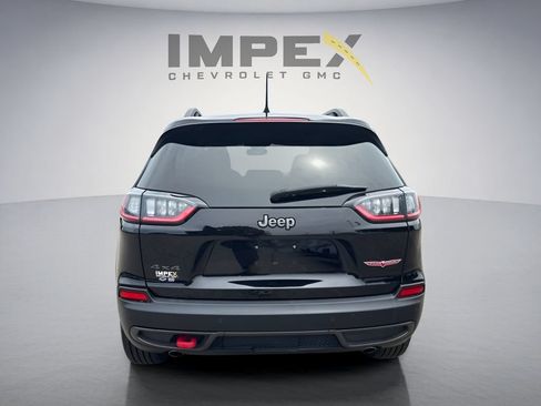Used 2021 Jeep Cherokee Trailhawk AWD/4WD image 4