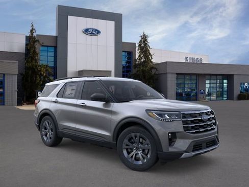 New 2026 Ford Explorer Active AWD/4WD image 7