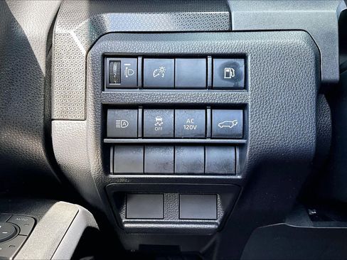 Certified 2025 Toyota 4Runner Limited image 34