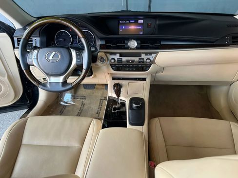 Used 2013 Lexus ES 350 w/ Premium Pkg FWD image 13