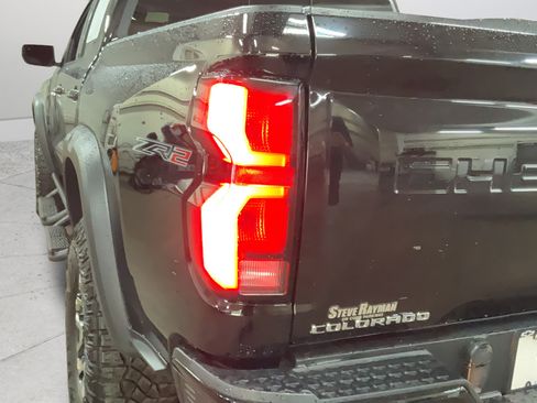 Certified 2024 Chevrolet Colorado ZR2 w/ ZR2 Convenience Package III AWD/4WD image 28
