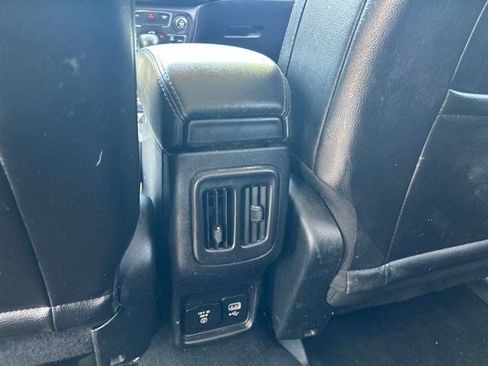 Used 2019 Jeep Compass Limited AWD/4WD image 36