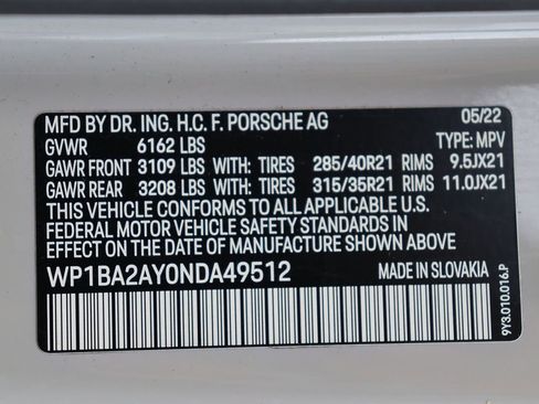 Used 2022 Porsche Cayenne Platinum Edition image 59