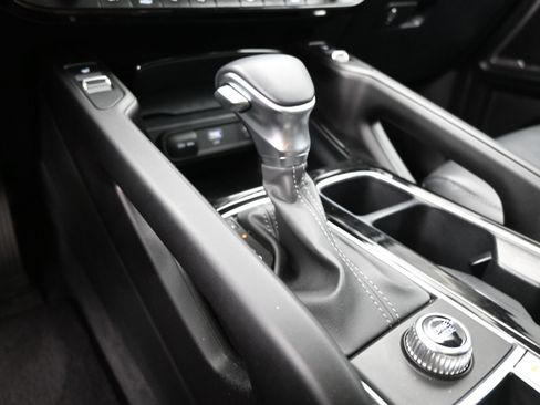 Used 2025 Kia Telluride S image 12