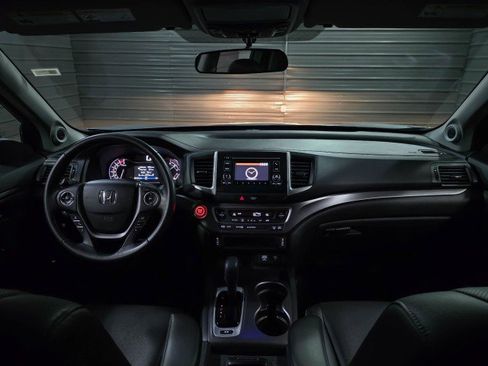 Used 2019 Honda Ridgeline RTL image 16