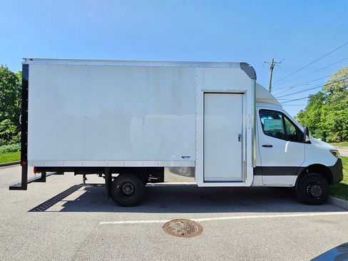 New 2024 Mercedes-Benz Sprinter 3500 image 7